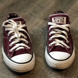Maroon Converse Chuck Taylor All Stars